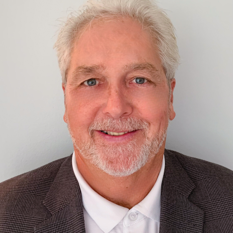 Jim  Schmidt 
